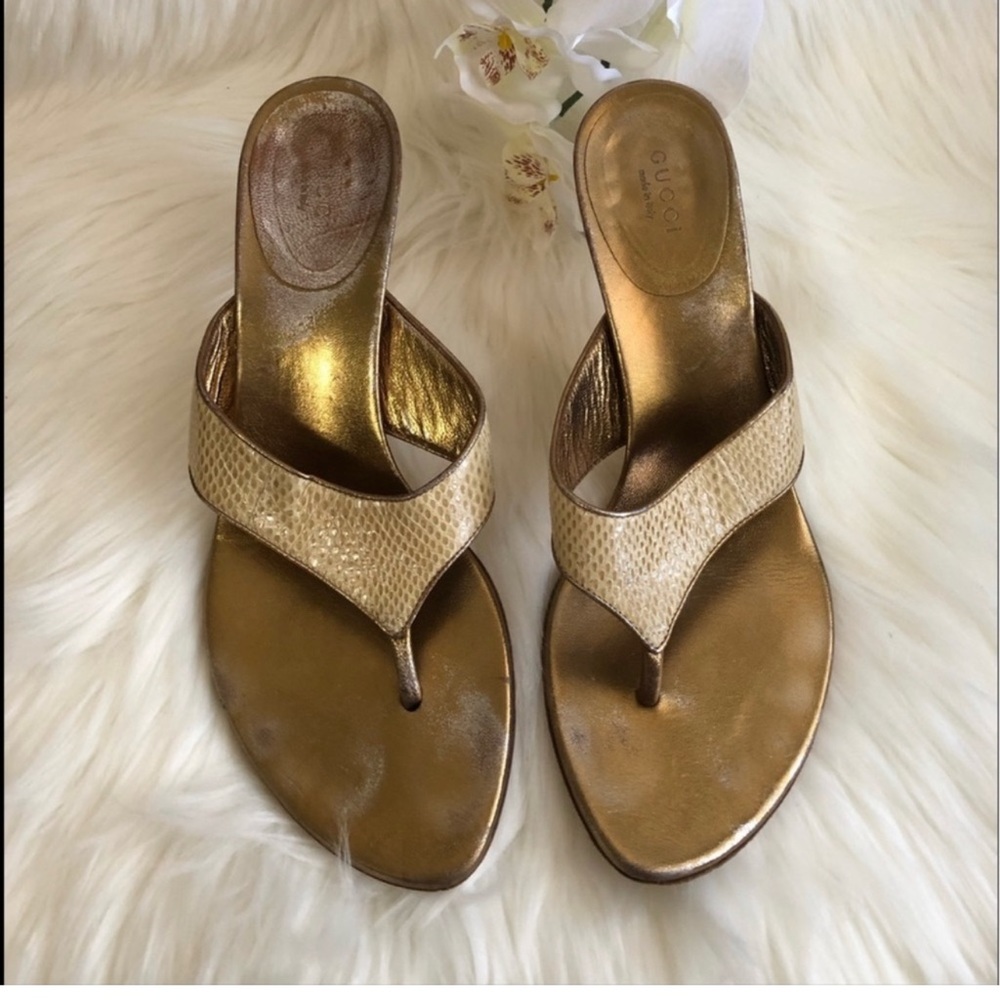 💯 GUCCI Gold studded Gucci heel sandals